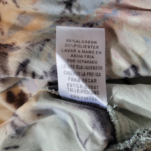 Umgee Light Green Floral Wrap Romper With Tassel Flutter Sleeve Size Medium - Picture 8 of 8